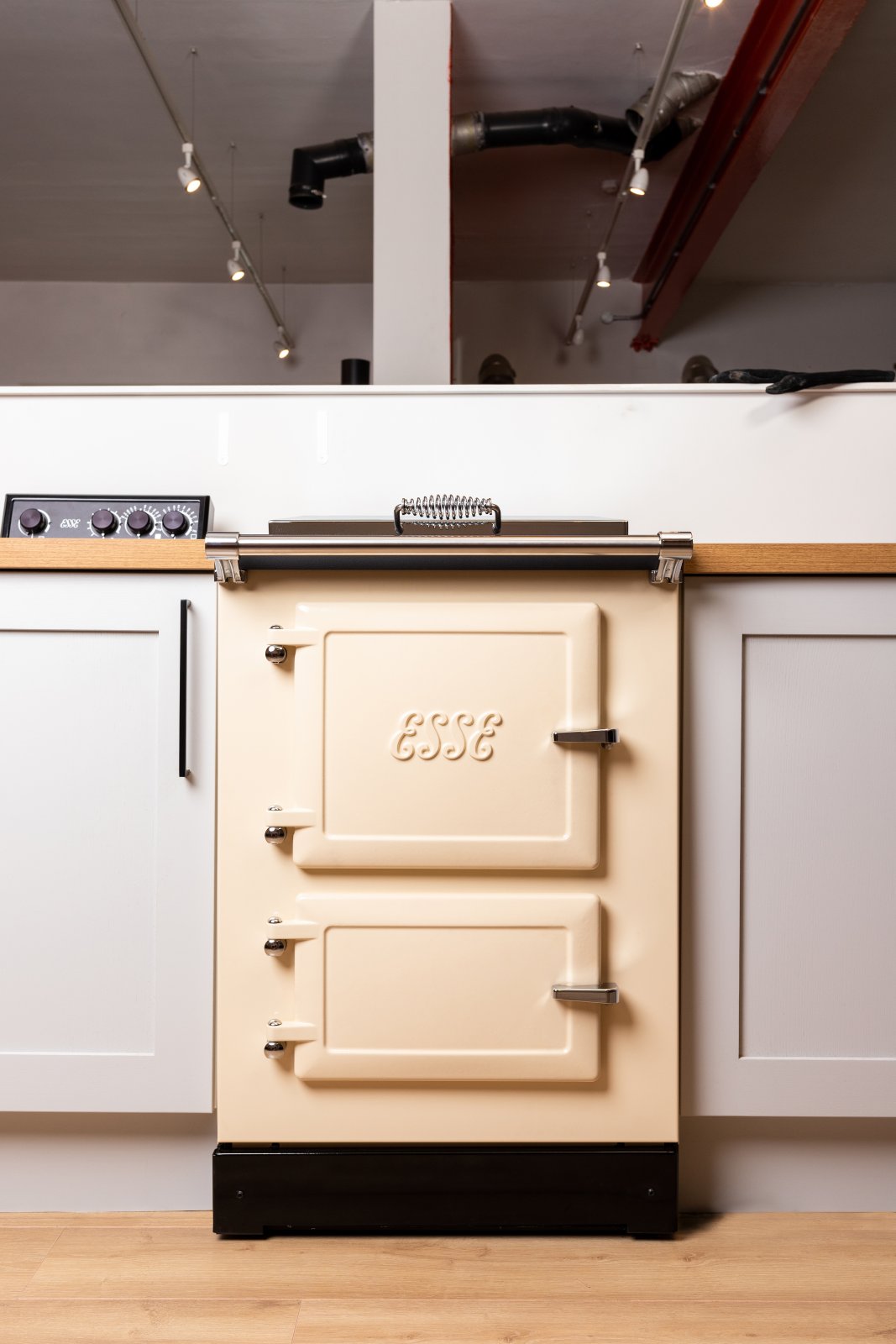 Esse range cooker