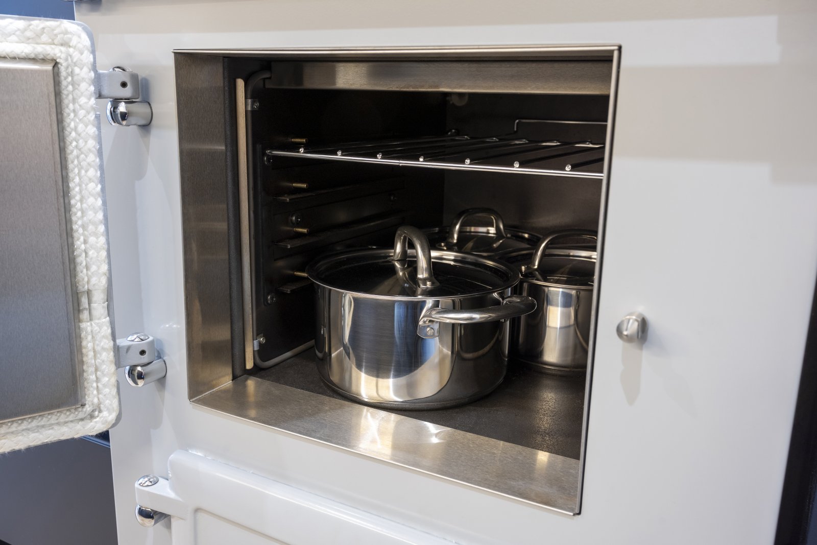 Esse range cooker