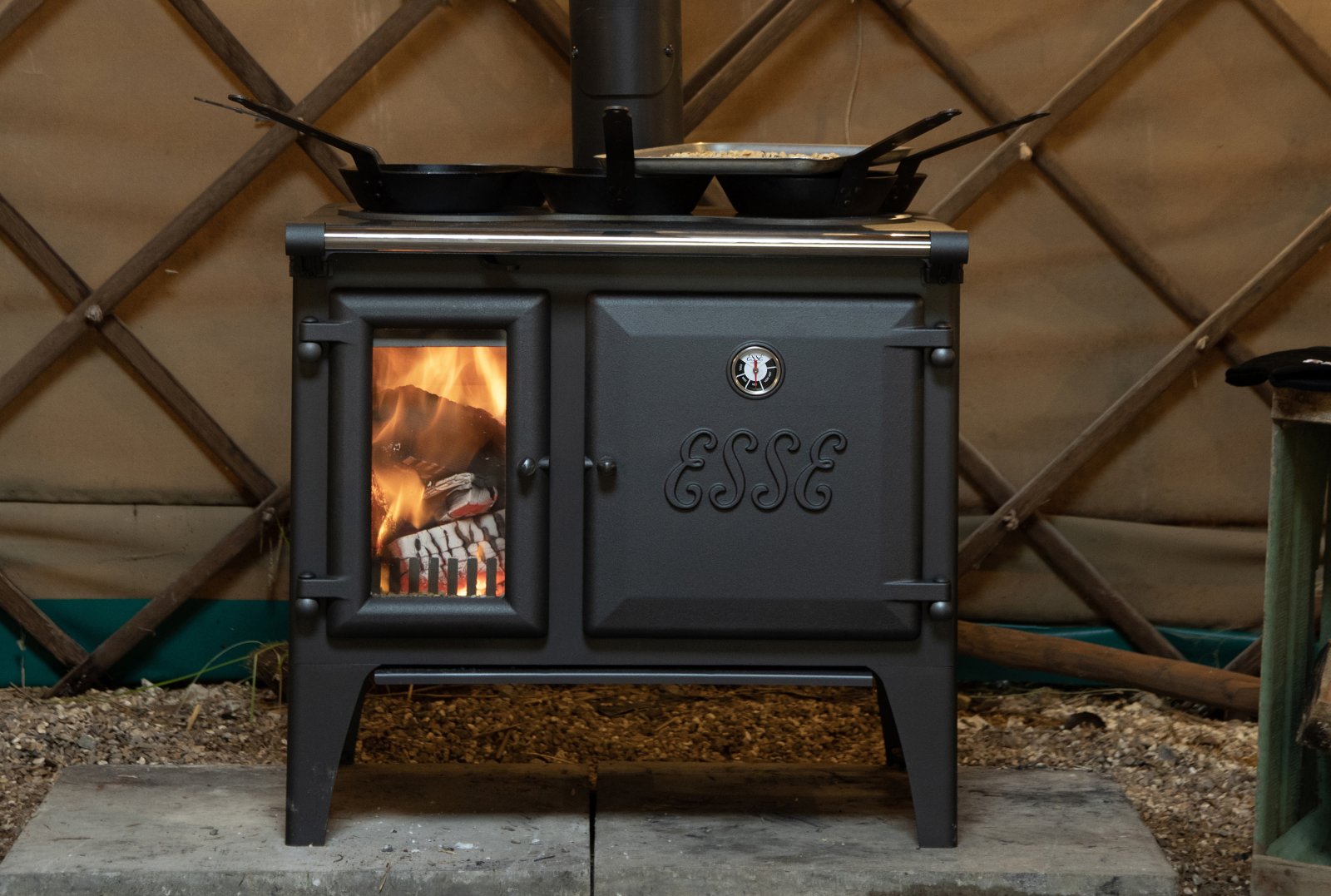 Esse range cooker