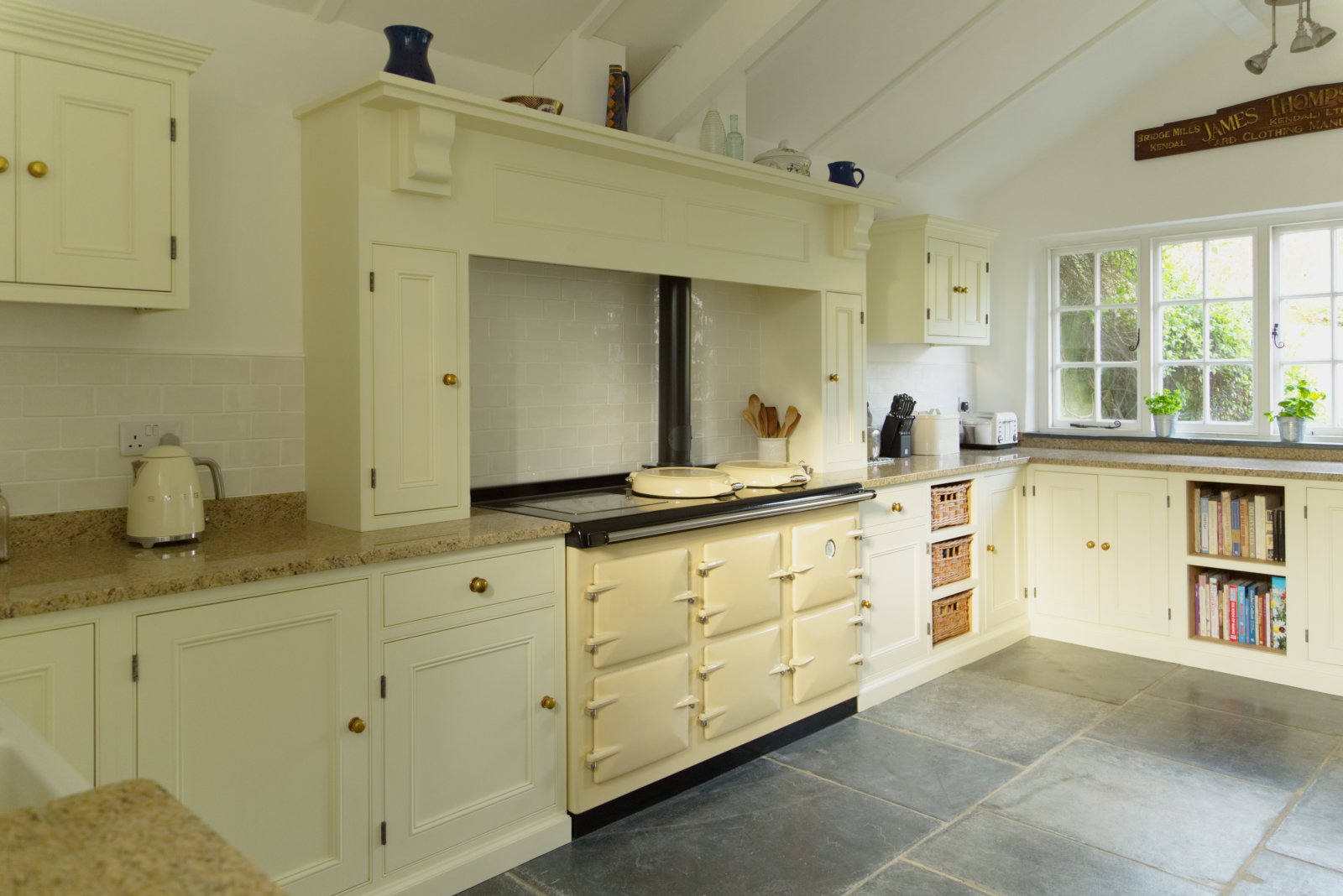 Heritage range cooker